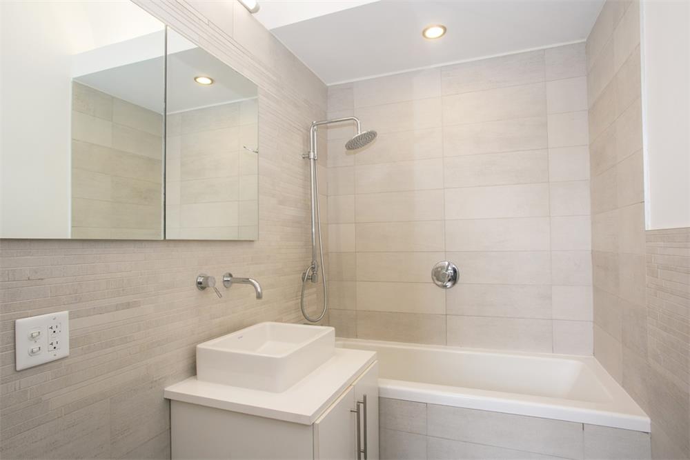 390 Lorimer Street, New York City NY 11206 A.N Shell Realty