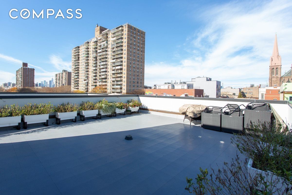 120 Boerum Street, New York City NY 11206 anshell.com