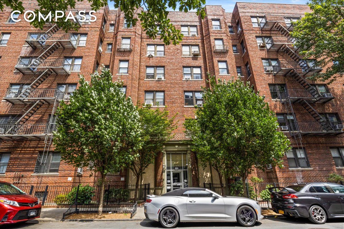 221 East 18th Street, New York City NY 11226 A.N Shell Realty