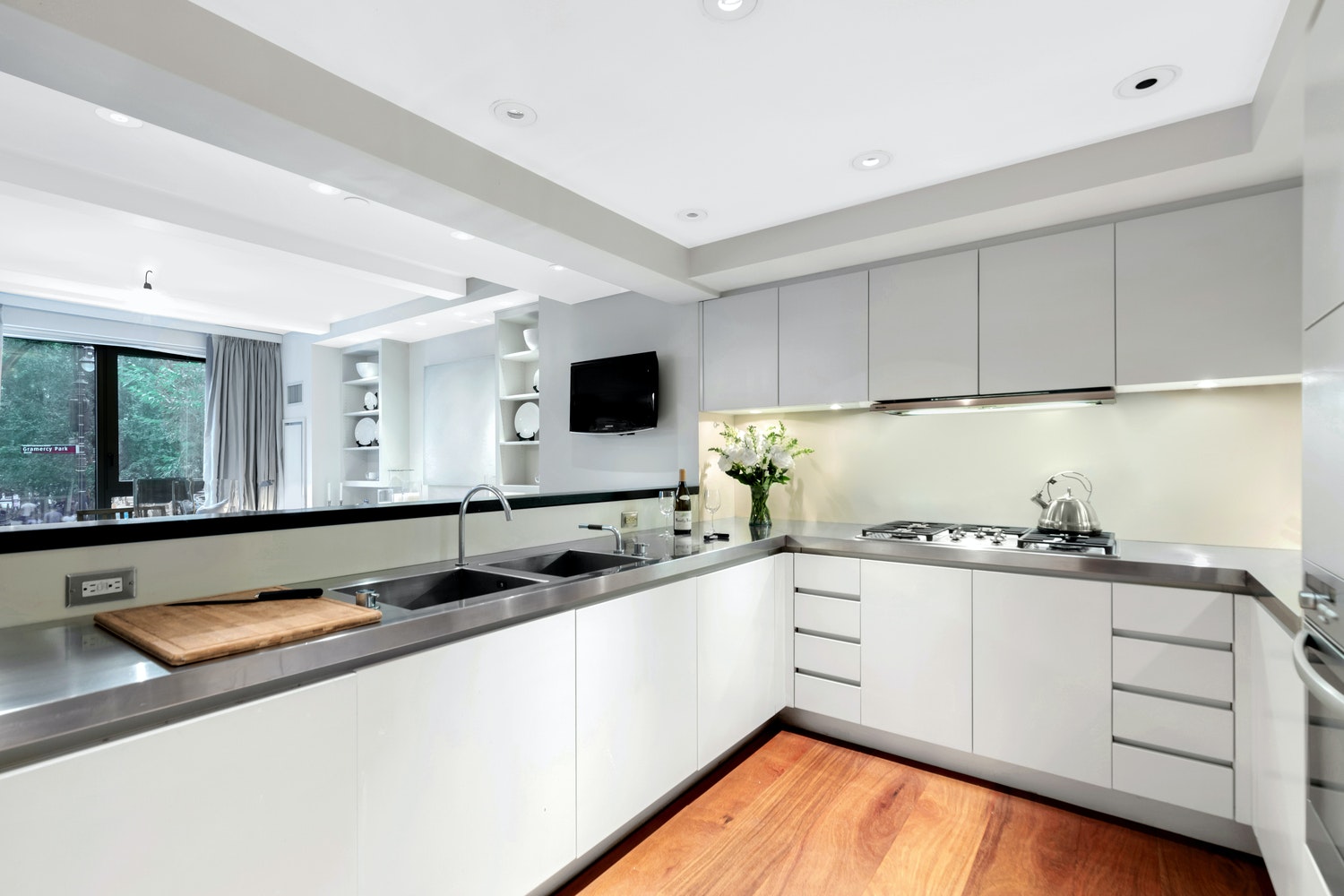 50 Gramercy Park North, New York City NY 10010 A.N Shell Realty