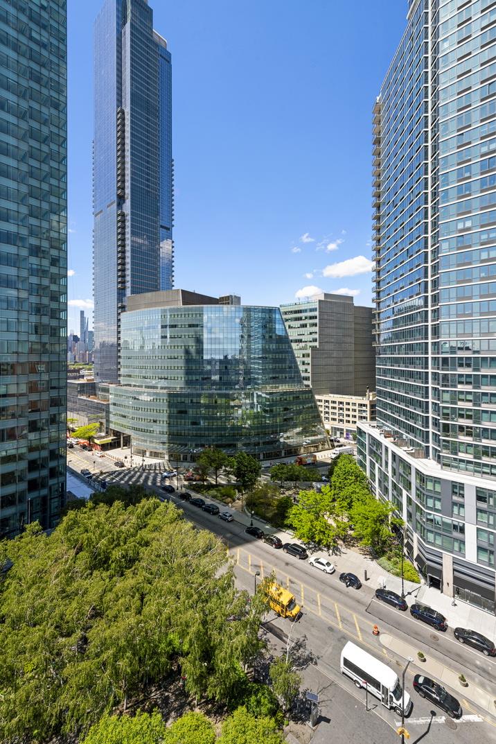 5 Court Square, New York City NY 11101 A.N Shell Realty