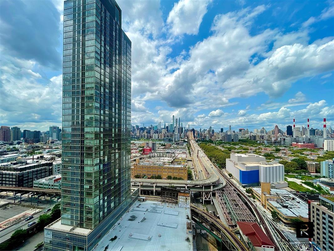 24-16 Queens Plaza South, New York City NY 11101 A.N Shell Realty