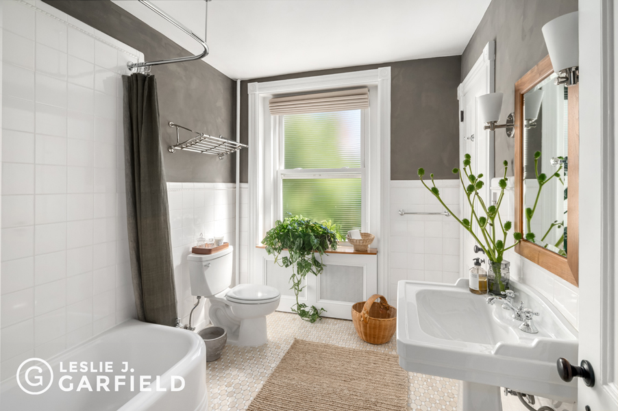 145 Columbia Heights, New York City NY 11201 A.N Shell Realty