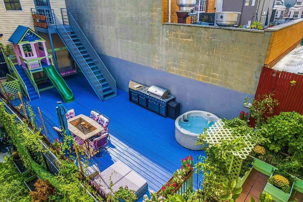 2485 Pitkin Avenue, New York City NY 11208 A.N Shell Realty