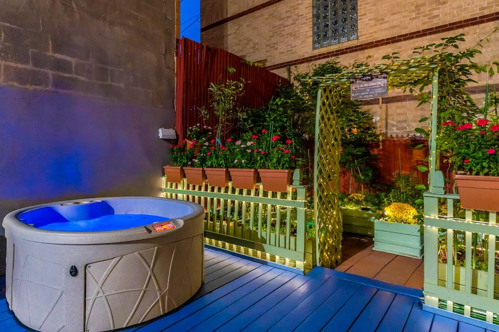 2485 Pitkin Avenue, New York City NY 11208 A.N Shell Realty