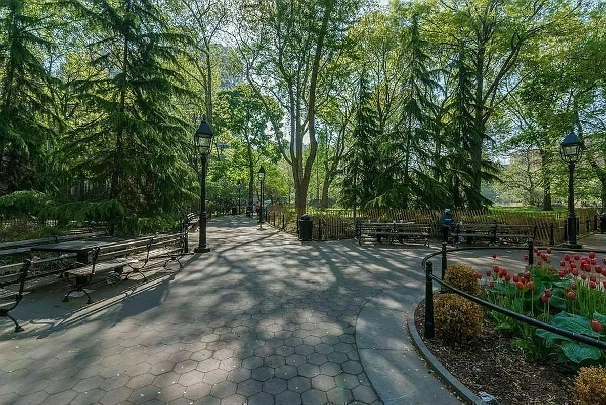 224 Sullivan Street, New York City NY 10012 A.N Shell Realty