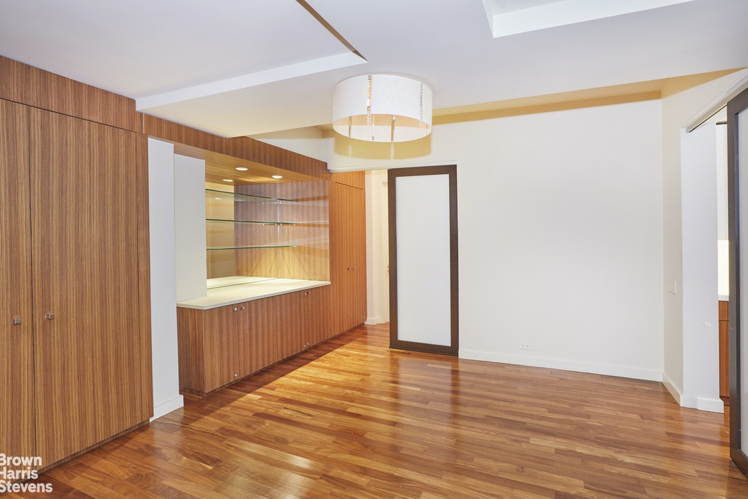 605 Park Avenue, New York City NY 10065 A.N Shell Realty