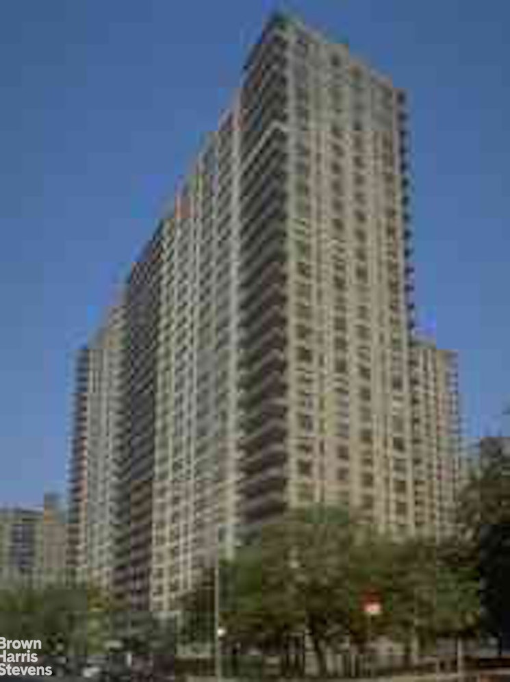 142 West End Avenue, New York City NY 10023 A.N Shell Realty