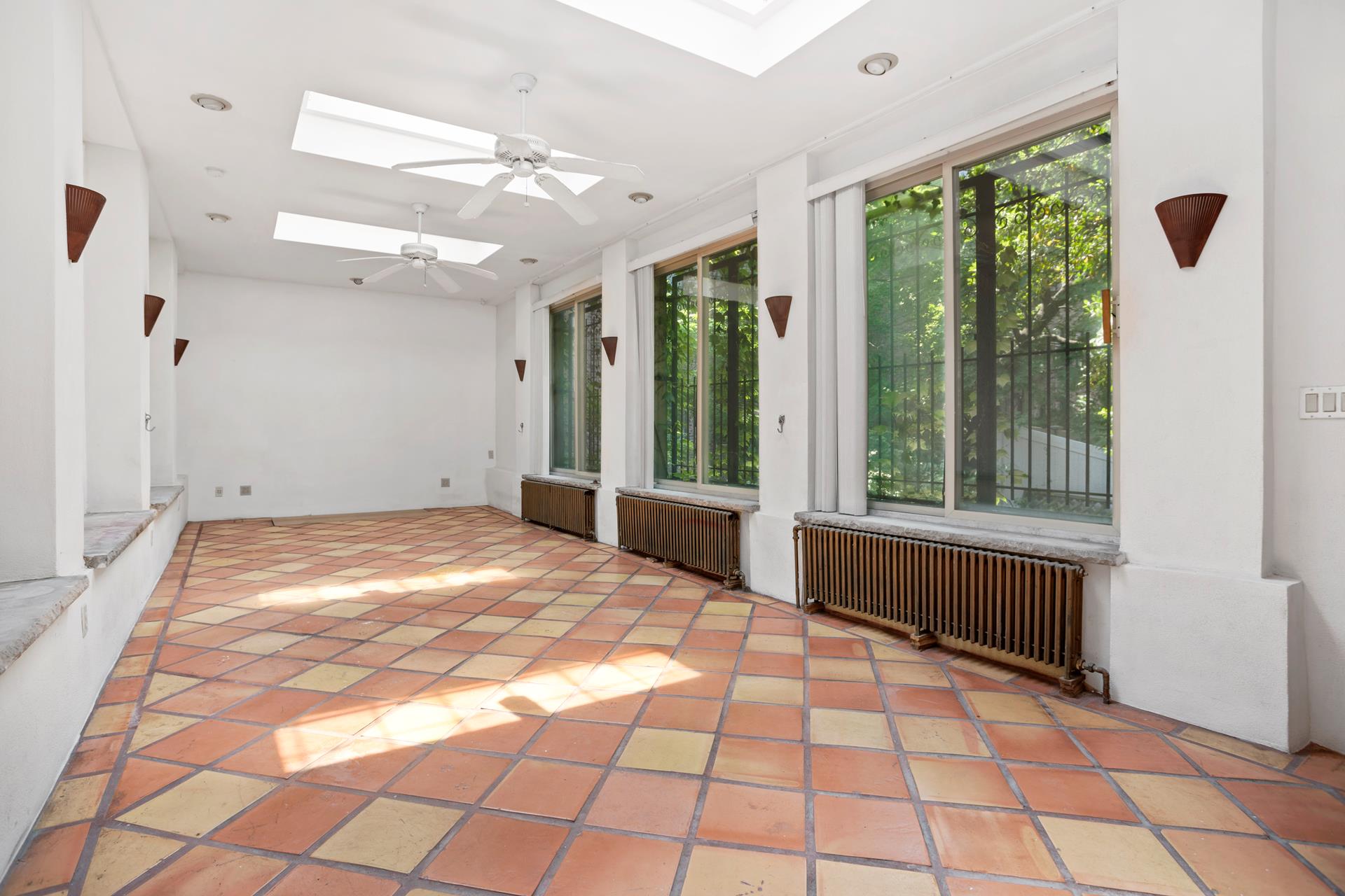 730 St Nicholas Avenue, New York City NY 10031 A.N Shell Realty