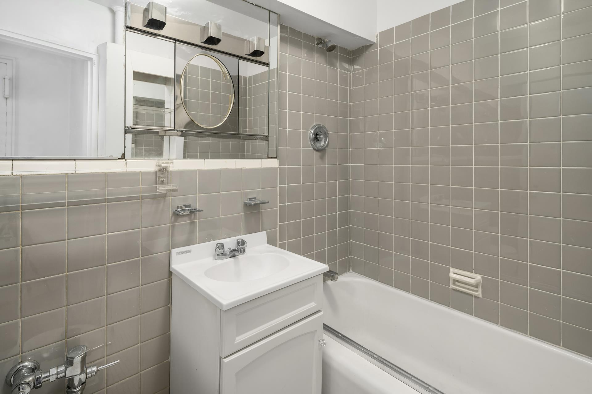 439 East 88th Street, New York City NY 10128 A.N Shell Realty