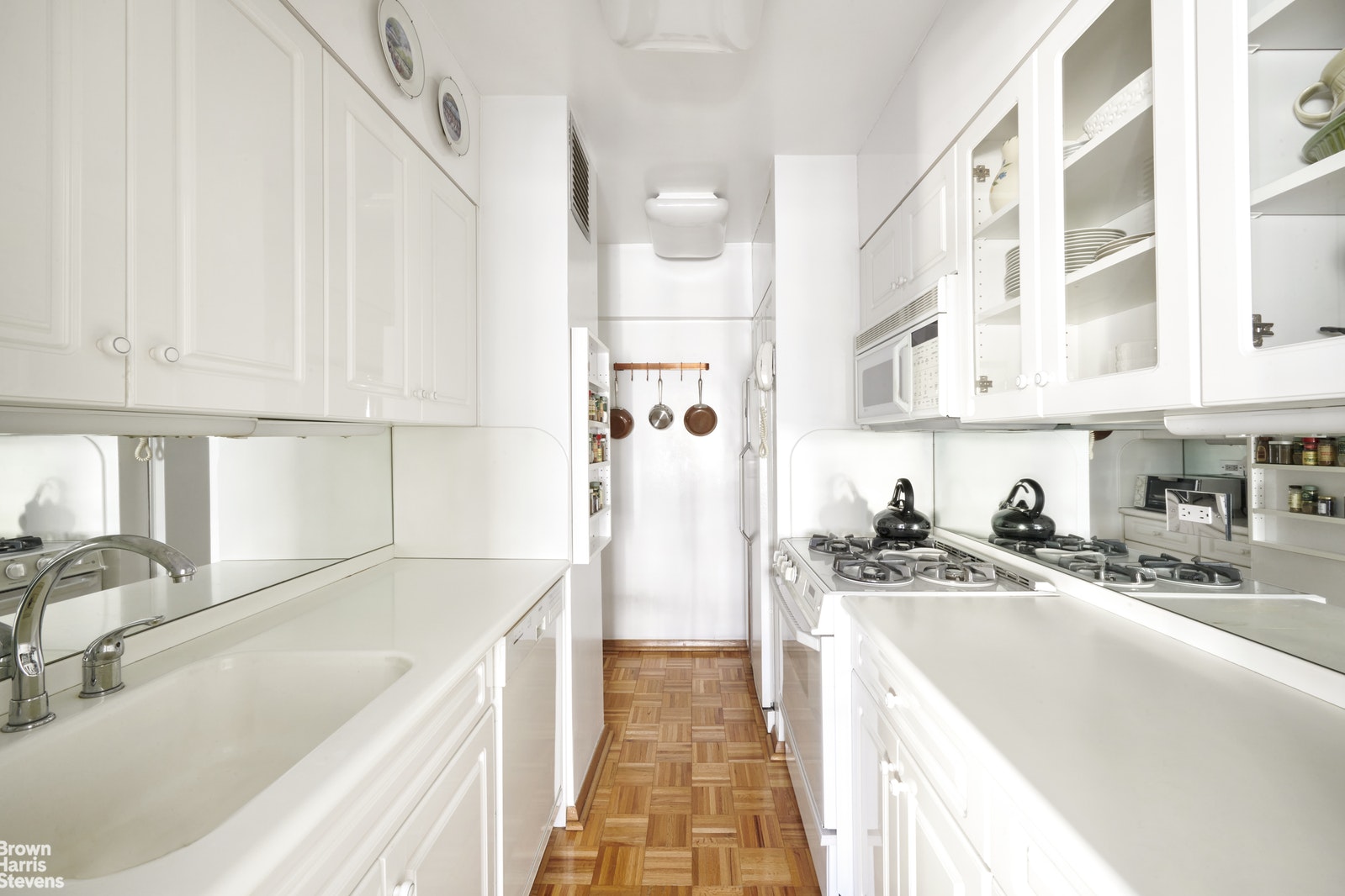 35 Park Avenue, New York City NY 10016 A.N Shell Realty