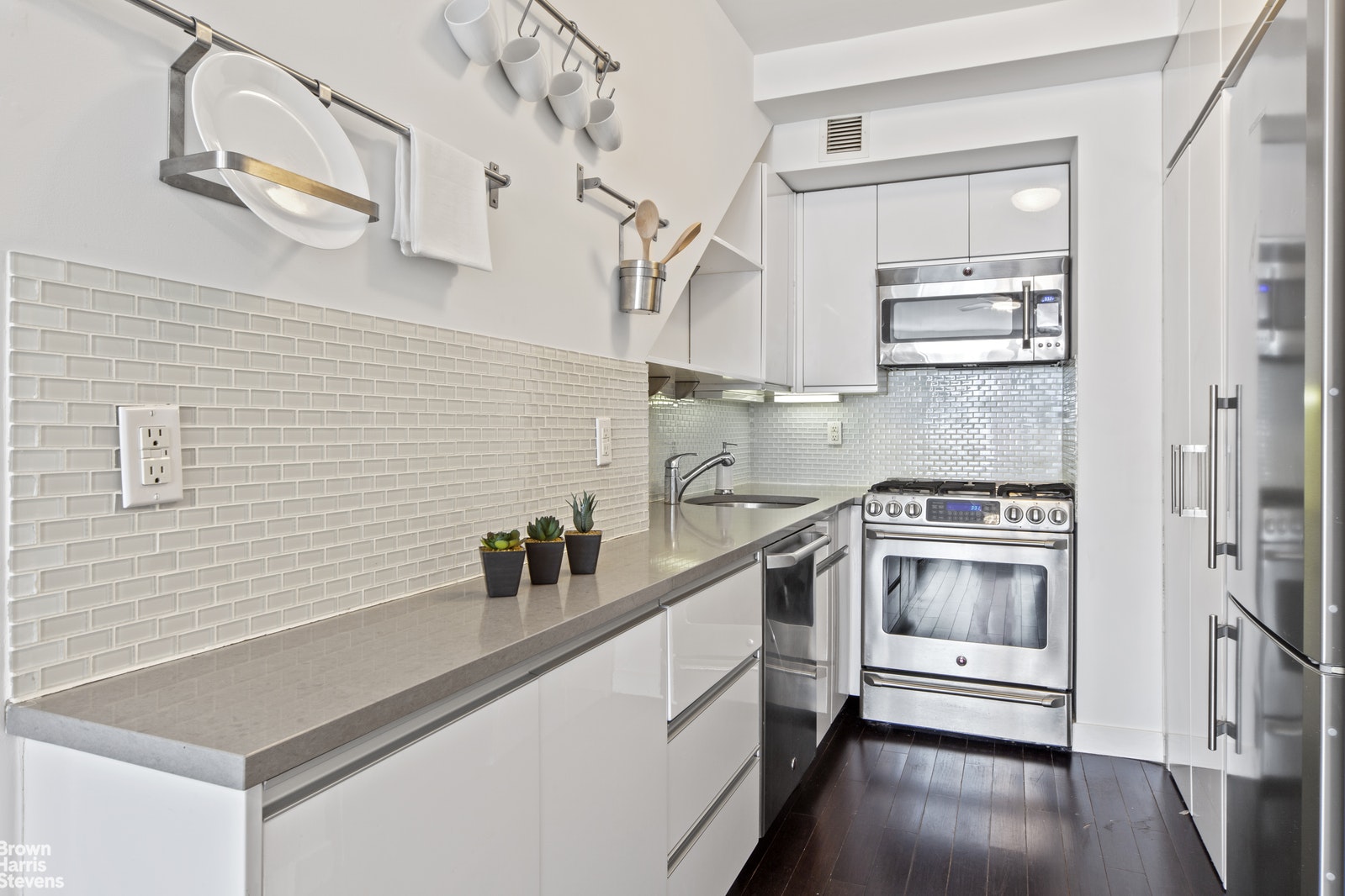 753 St Nicholas Avenue, New York City NY 10031 A.N Shell Realty